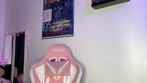 xStarGazingx online show from 07-22-26, 12:46