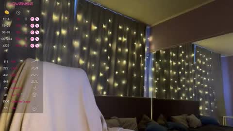 Milana online show from 01-18-26, 03:10