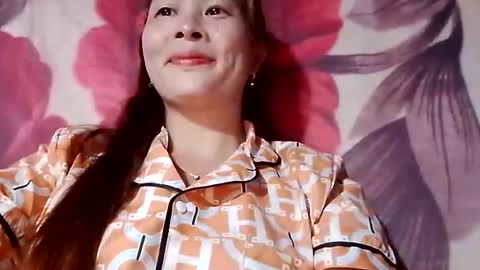 xuxulove00 online show from 10-10-25, 12:26