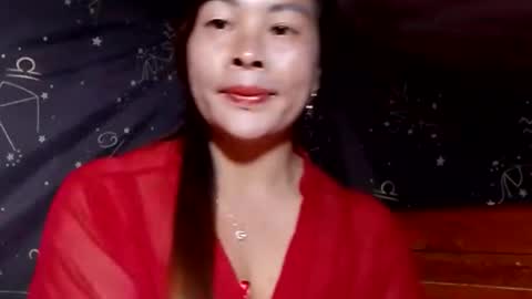 xuxulove00 online show from 06-09-26, 02:12