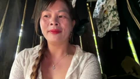 xuxulove00 online show from 06-11-26, 09:29