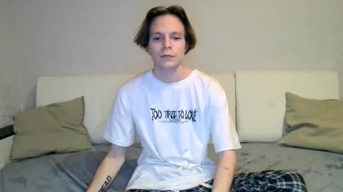 Snapshot of xwannalove chatting on 11-27-25, 07:27 xWannalove online show from 11-27-25, 07:27