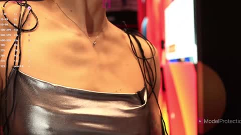 Snapshot of xwithy chatting on 09-28-25, 12:54 FrancyStepmom and YStepson INTERESTED IN A GIRL-GIRL COLLABORATION TEXT ME HERE or INSTAGRAM online show from 09-28-25, 12:54