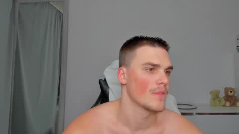 raul online show from 11-30-25, 07:34