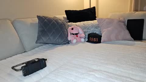 Snapshot of xxbadcatxx chatting on 01-11-25, 10:29 XxBADCATxX online show from 01-11-25, 10:29