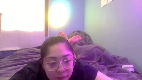 Snapshot of xxemo_baddiexx chatting on 02-20-25, 02:13 xxemo baddiexx online show from 02-20-25, 02:13