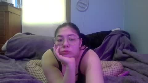 Snapshot of xxemo_baddiexx chatting on 02-21-25, 02:38 xxemo baddiexx online show from 02-21-25, 02:38