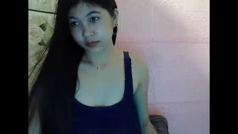 Snapshot of xxhoneylet06 chatting on 09-10-25, 03:12 xxhoneylet06 online show from 09-10-25, 03:12
