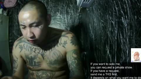 Snapshot of xxinkedx chatting on 11-11-25, 11:27 xxinkedx online show from 11-11-25, 11:27