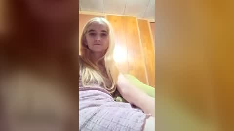 xxjessiebugxx online show from 06-18-26, 02:56
