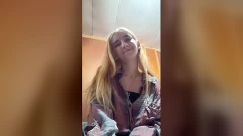 xxjessiebugxx online show from 06-19-26, 04:50