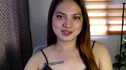 Snapshot of xxjulielovesyouxx chatting on 01-06-25, 02:48 July online show from 01-06-25, 02:48