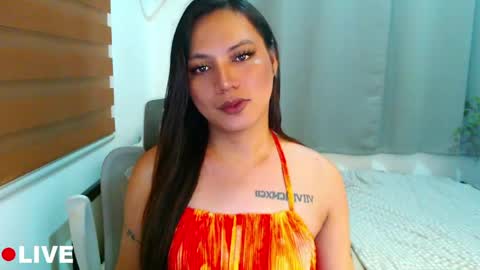 Snapshot of xxjulielovesyouxx chatting on 05-04-26, 11:06 July online show from 05-04-26, 11:06