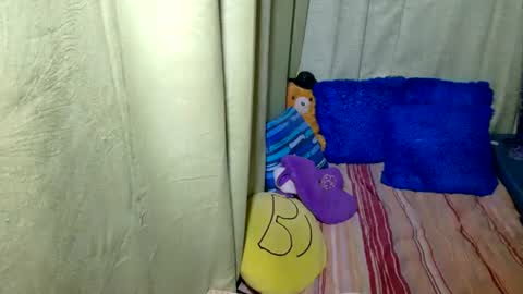 xxloveheart online show from 02-12-26, 05:46