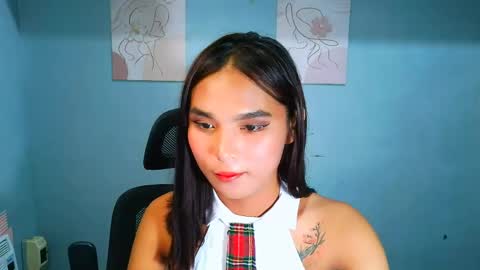 xxmiahot online show from 06-05-26, 05:03