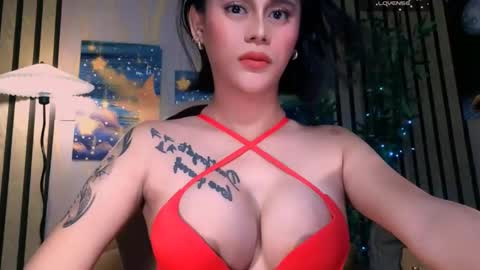 Snapshot of xxmissjuliaxx chatting on 05-03-26, 11:33 xxmissjuliaxx online show from 05-03-26, 11:33