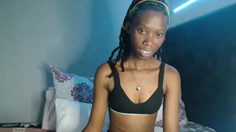 Snapshot of xxsexytalia28 chatting on 02-21-26, 09:21 xxsexytalia28 online show from 02-21-26, 09:21