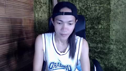 Snapshot of xxskinny_alonzoxx chatting on 02-08-25, 02:26 Ali online show from 02-08-25, 02:26