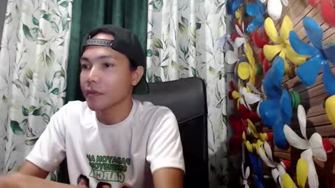 Snapshot of xxskinny_alonzoxx chatting on 09-26-25, 03:16 Ali online show from 09-26-25, 03:16