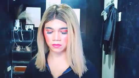 SOFFIA online show from 03-28-26, 12:54