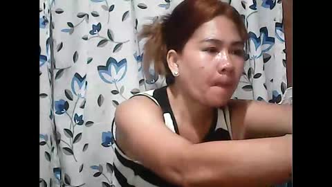 Snapshot of xxstacy_hottie chatting on 05-07-26, 08:47 xxstacy_hottie online show from 05-07-26, 08:47