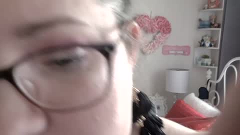 Strawberry Jane online show from 02-28-25, 11:56