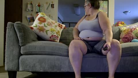 Strawberry Jane online show from 09-10-25, 01:05