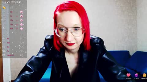 Snapshot of xxx_goddes_xxx chatting on 01-27-25, 08:49 Andariel online show from 01-27-25, 08:49