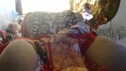 Snapshot of xxx_morena chatting on 12-15-24, 12:06   LILI  online show from 12-15-24, 12:06