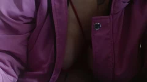 Snapshot of xxx_morena chatting on 01-06-25, 02:48   LILI  online show from 01-06-25, 02:48