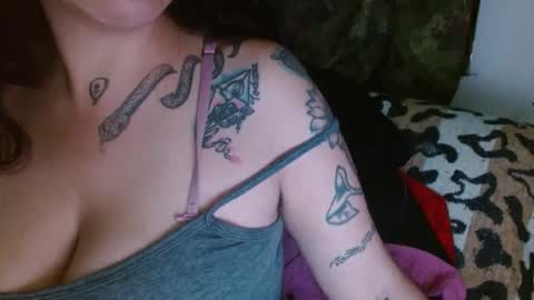 Snapshot of xxx_morena chatting on 01-17-25, 03:55   LILI  online show from 01-17-25, 03:55