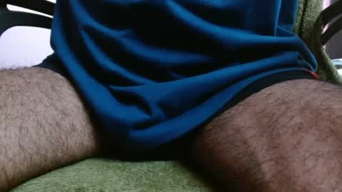 Snapshot of xxxcool_dude chatting on 09-09-25, 05:12 Prince online show from 09-09-25, 05:12