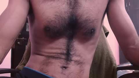 Snapshot of xxxcool_dude chatting on 10-29-25, 07:32 Prince online show from 10-29-25, 07:32