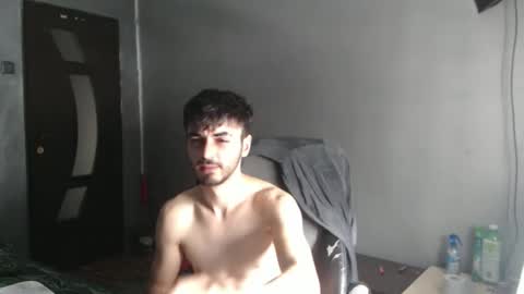 xxxdonpuiuuxxx online show from 02-18-26, 09:27