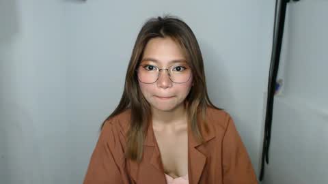 Snapshot of xxxforyouonlyxxx chatting on 01-13-25, 03:47 inday pinay online show from 01-13-25, 03:47