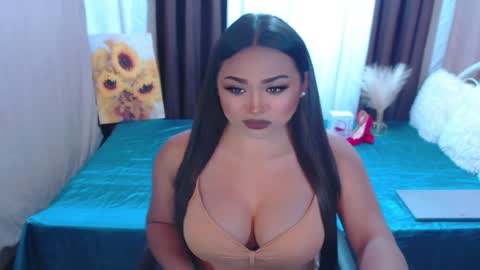 OLIVIA online show from 04-30-26, 04:13
