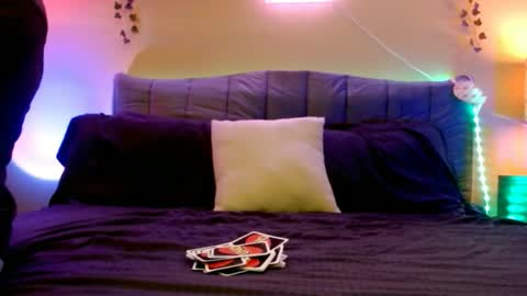 Snapshot of xxxgrillcheese chatting on 04-10-26, 10:31 XXXGrillCheese online show from 04-10-26, 10:31