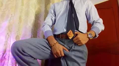 Snapshot of xxxhome_alonexxx chatting on 04-21-26, 08:23 Kev online show from 04-21-26, 08:23