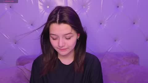 foxy online show from 04-24-26, 05:26