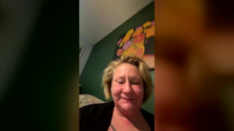 xxxodous1111 online show from 04-22-26, 09:11