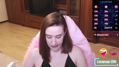 Snapshot of xxxoliviafoxxx chatting on 03-28-26, 10:31 xxxoliviafoxxx online show from 03-28-26, 10:31