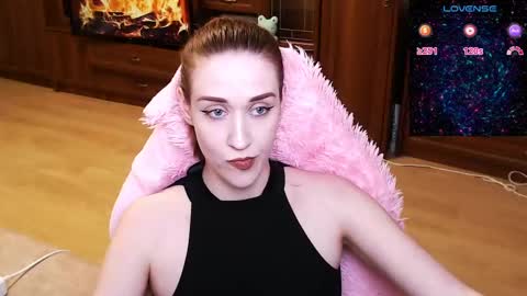 Snapshot of xxxoliviafoxxx chatting on 04-27-26, 07:01 xxxoliviafoxxx online show from 04-27-26, 07:01