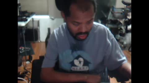 Snapshot of xxxonwheelz chatting on 09-15-25, 09:59 xxxonwheelz online show from 09-15-25, 09:59