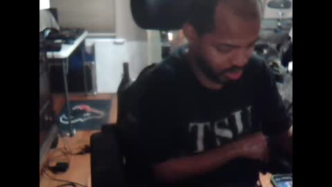 Snapshot of xxxonwheelz chatting on 11-07-25, 06:35 xxxonwheelz online show from 11-07-25, 06:35