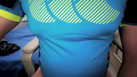Snapshot of xxxotter chatting on 07-27-26, 01:18 xxxotter online show from 07-27-26, 01:18