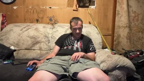 ScubaSteve online show from 05-26-26, 06:31