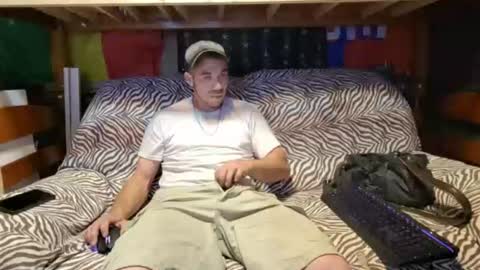 Snapshot of xxxscubastevexx chatting on 07-18-26, 04:16 ScubaSteve online show from 07-18-26, 04:16