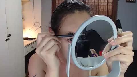 Melissa online show from 05-19-26, 02:29