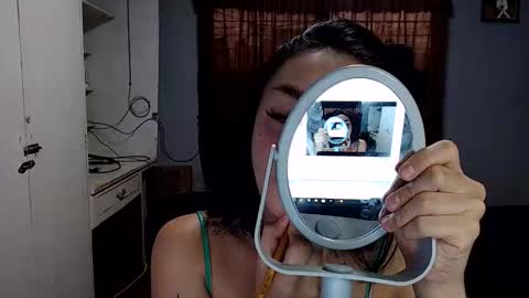 Melissa online show from 05-21-26, 02:40