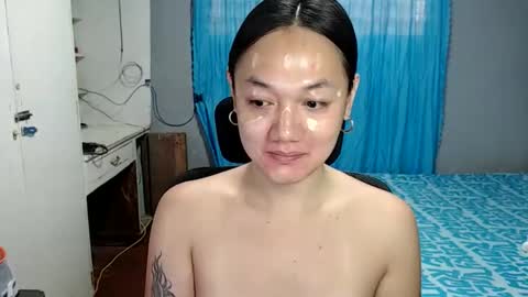 Melissa online show from 06-06-26, 02:27